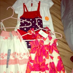 Size 6 months baby gap