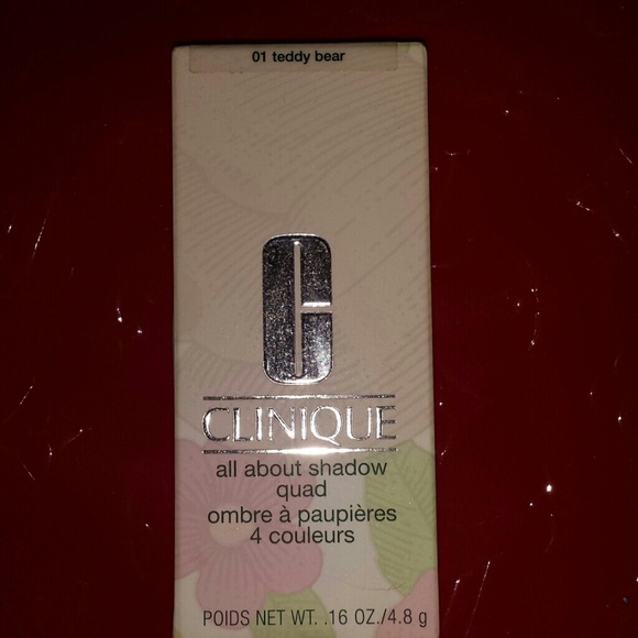 Clinique Accessories Clinique Teddy Bear Eyeshadow Quad Poshmark