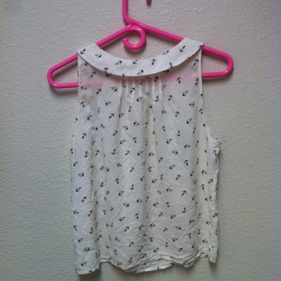 Anchor Print Tank - Picture 2 of 3