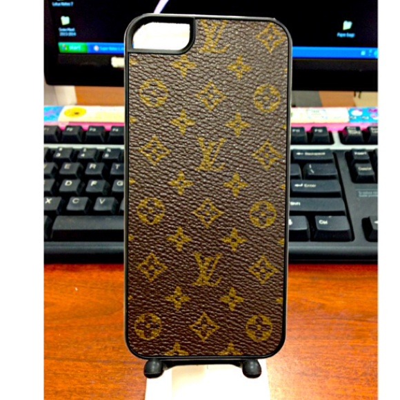 Monogram iPhone 5 case