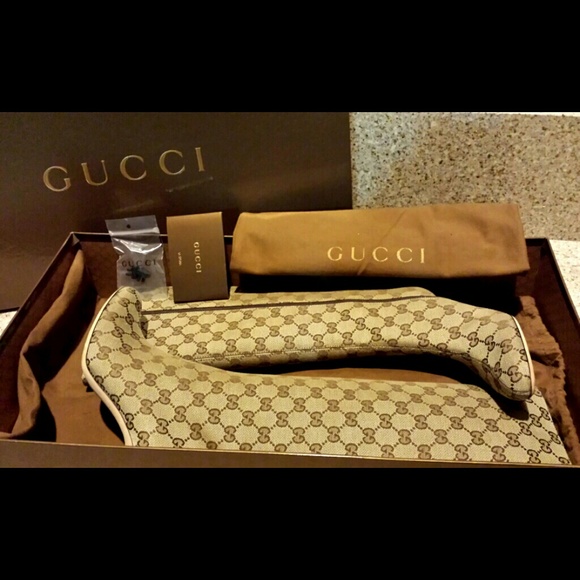 100% Authentic Gucci GG Original Canvas Boots