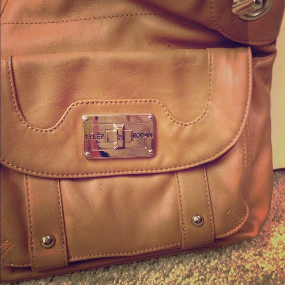 Tyler Rodan side bag