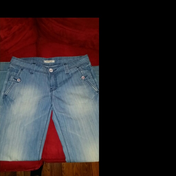 Wide leg jeans