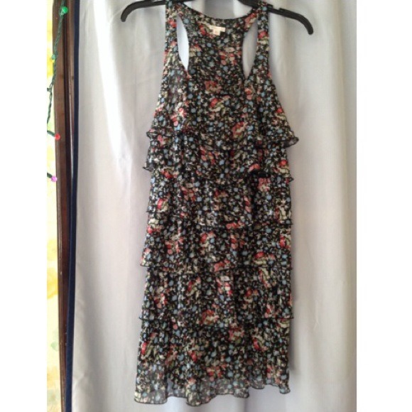 Pretty floral Dress!