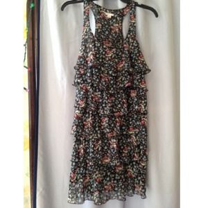 Pretty floral Dress!