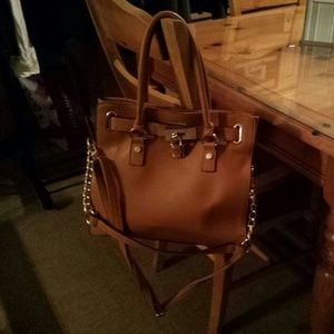 Brown ans gold handbag. MK inspired look