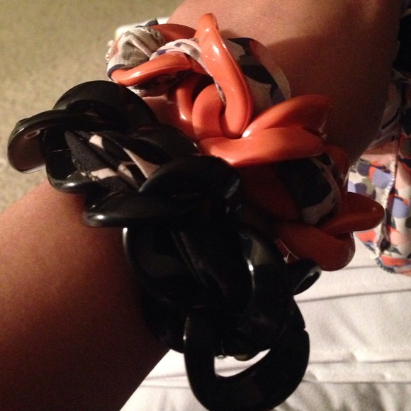 Bracelet - Picture 3 of 4