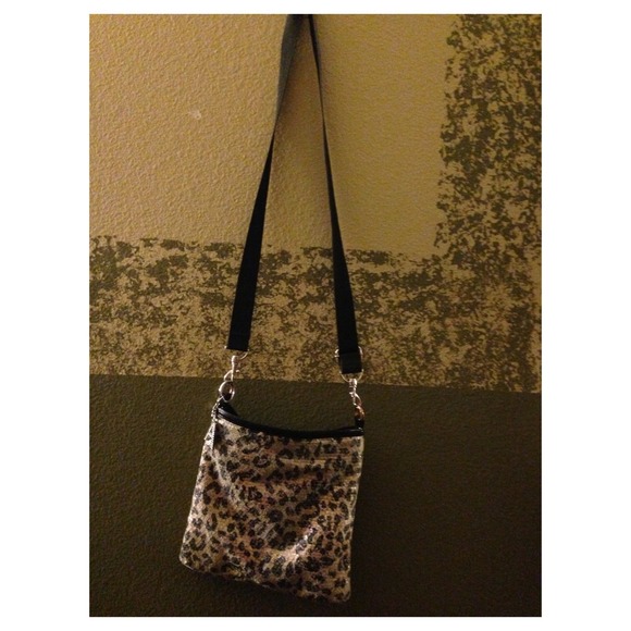 Cute bag - Picture 2 of 3