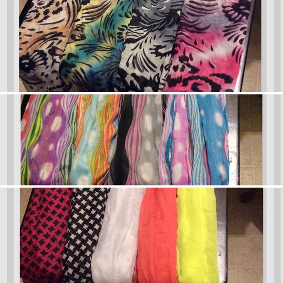 🎈🎉🎈FREE SCARF W/Every Purchase!!($20&UP)🎈🎉🎈