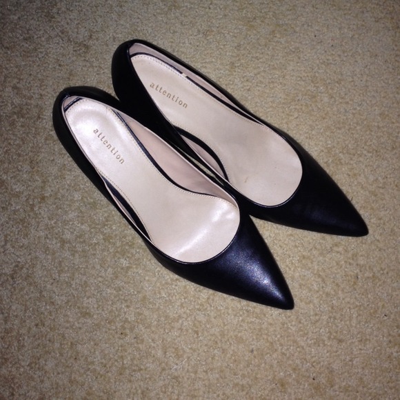 Black Pointy-Toe Heels