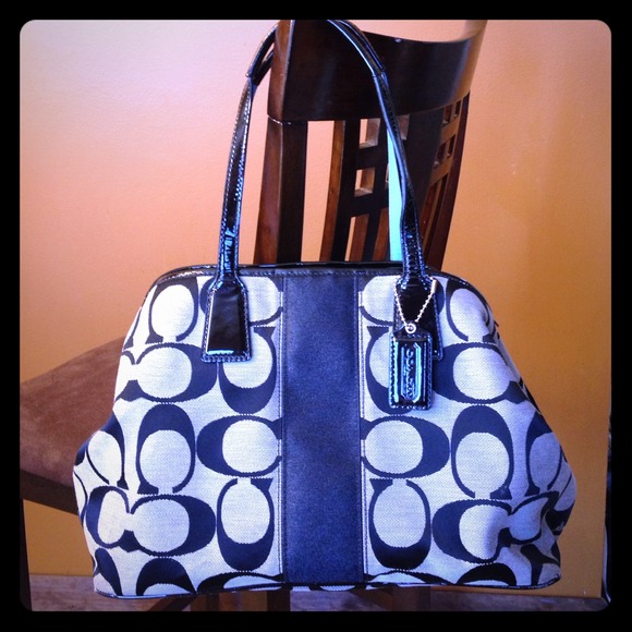 ☆100% Authentic Coach Handbag☆