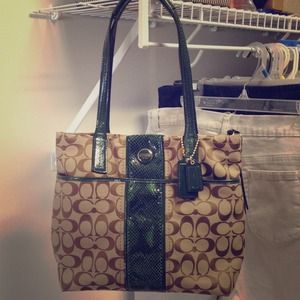 Coach purse