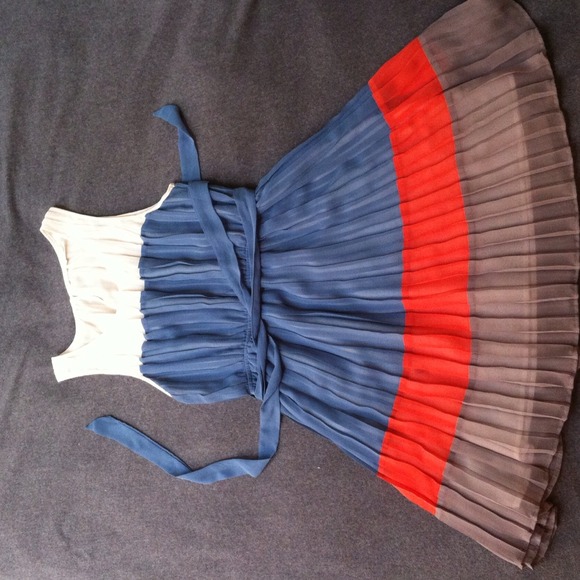 🌹REDUCED 🌹Blu Pepper Chiffon Dress - Picture 1 of 3