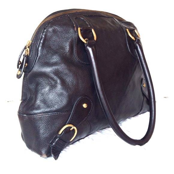 Large leather banana republic purse