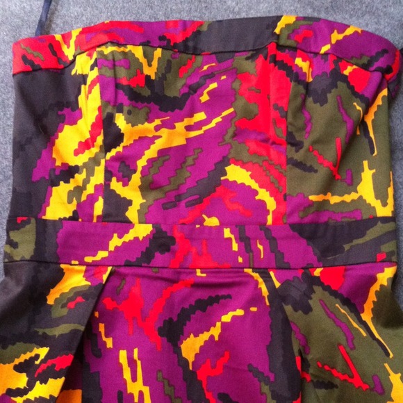 French Connection strapless dress - Picture 2 of 4