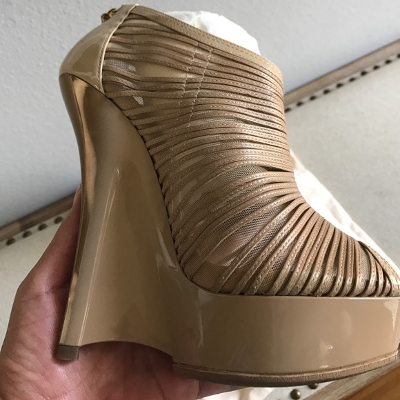 SOLD!!! Jimmy Choo wedges size 37.5 - Picture 6 of 8