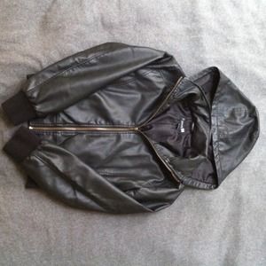 🌹REDUCED 🌹Faux Leather Jacket