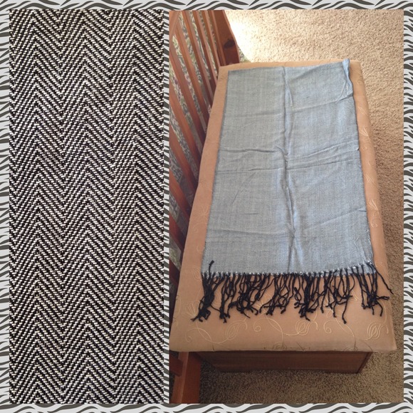 Herringbone scarf