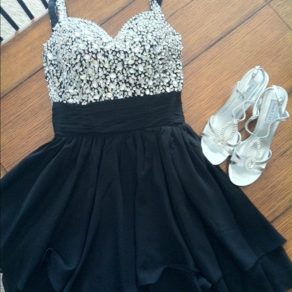 Black chiffon and silver crystal HC/ Prom dress