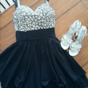 Black chiffon and silver crystal HC/ Prom dress