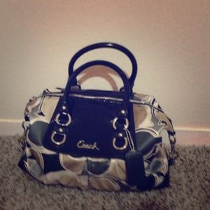 Coach fabric and patent leather handbag