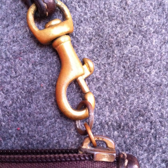 🌹REDUCED🌹Brown Coach Wristlet - Picture 3 of 3