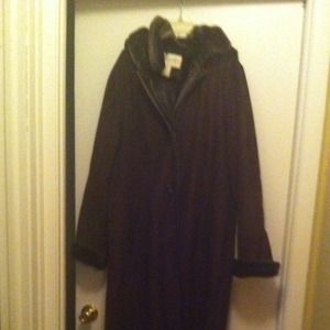 ****CLOSET CLEAR OUT*** Winter Coat