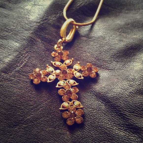 Vintage Style Cross Pendant With Goldtone Chain