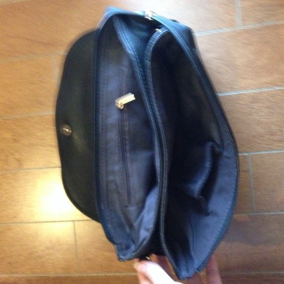 Ramona Clutch in Black - Picture 2 of 2