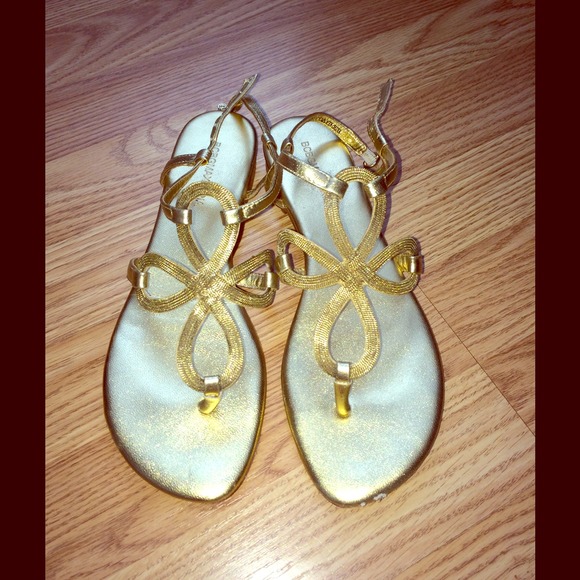 BCBG sandals - Picture 1 of 1