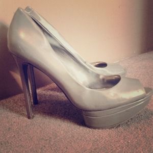 Jennifer Lopez Heels