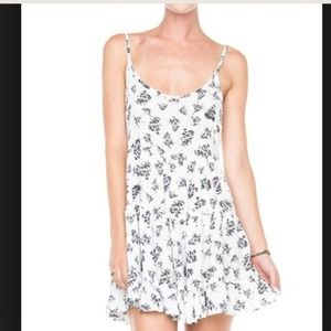 Looking for this jada! Help me <3!