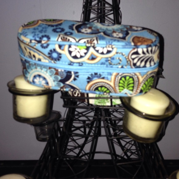 Vera Bradley Sunglasses Case in Bali Blue