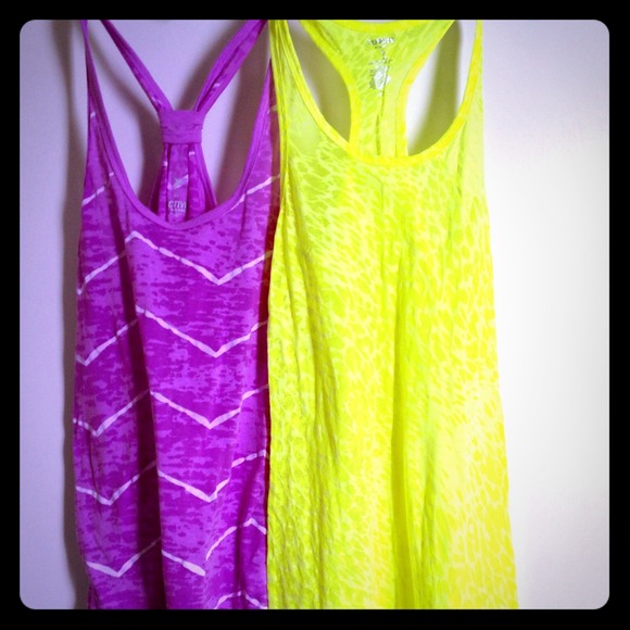 ❗️SOLD❗️Yellow Express & Purple Old Navy Tank