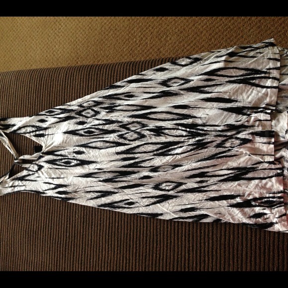 ❌BUNDLED❌ H&M beachy/ Pool dress