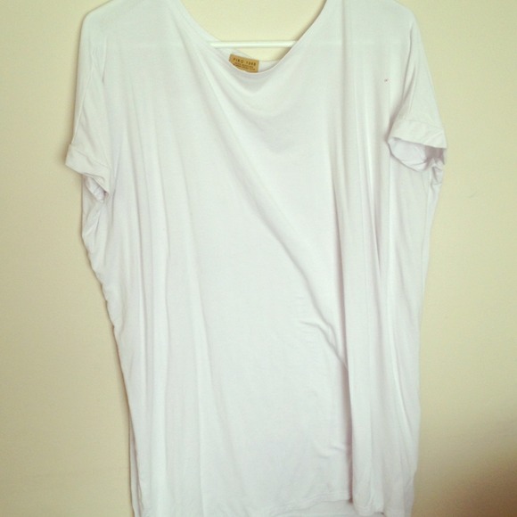 ⭐️White Piko Tunic -brand new!