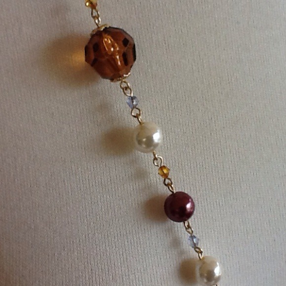 Neckalace - Picture 2 of 2