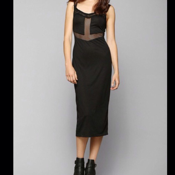 Dresses & Skirts - Mesh lace black midi dress
