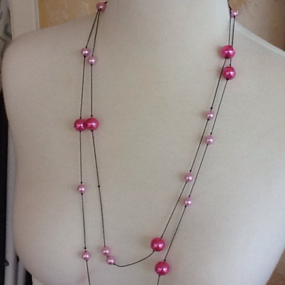 Neckalace