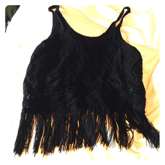 Black fringe tank
