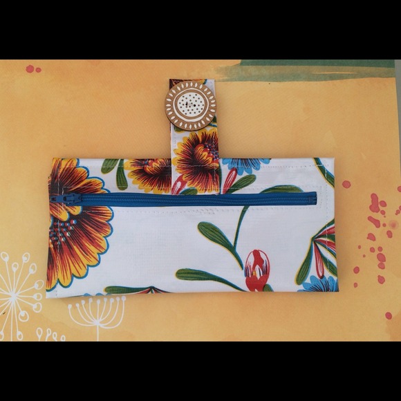 Wallet - Picture 3 of 3