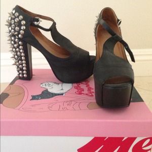🎉REDUCED🎉 Jeffrey Campbell Spike Foxy