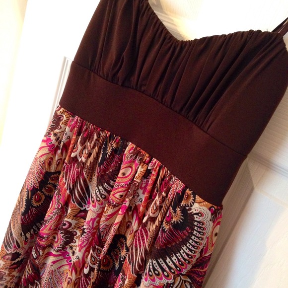 🚫SOLD BUNDLED 🚫Babydoll Dress with sheer overlay - Picture 3 of 4