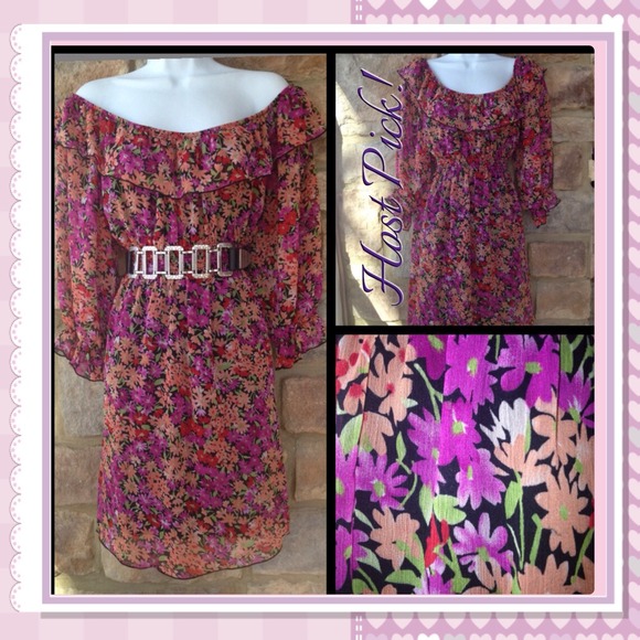 B Wear Too Dresses & Skirts - 🎉Cute Floral Dress