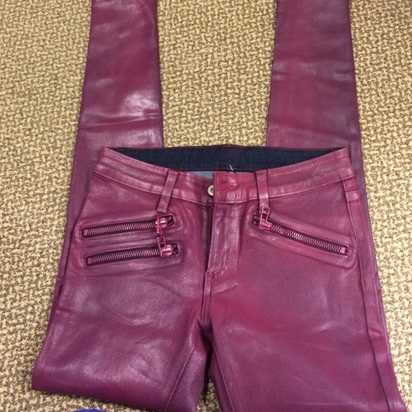 🎈SOLD🎈LF wax jeans burgundy 28!