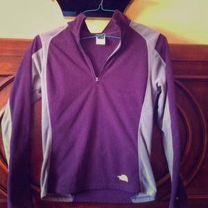 Purple North Face pull over shirt