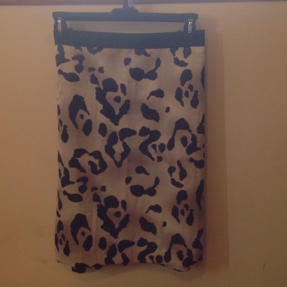 PRICE DROP Animal print skirt