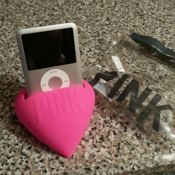 **BUNDLED**Victoria's Secret earphones AND