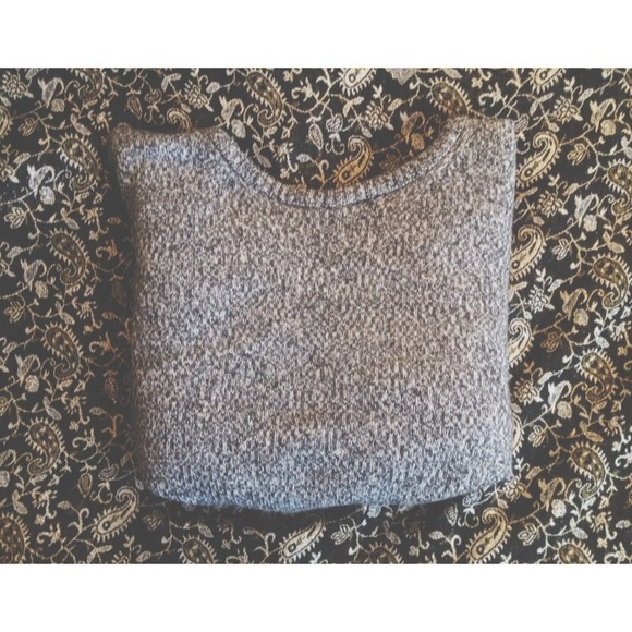 Brandy Melville Chunky sweater in gray