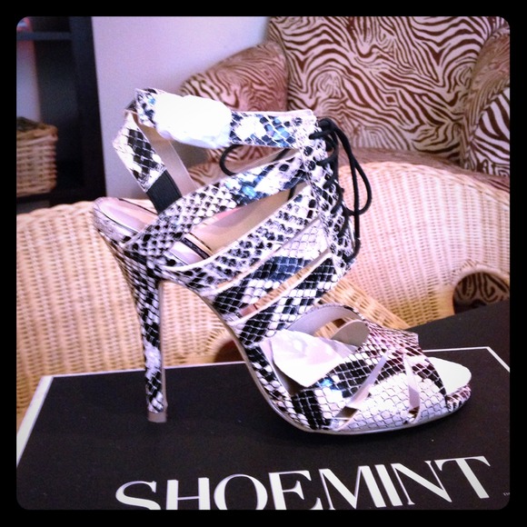 ShoeMint Lace Up Python Heels - Picture 1 of 1